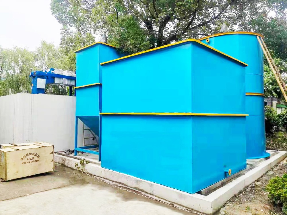 飲料廠加工廢水處理中的溶氣氣浮機設備